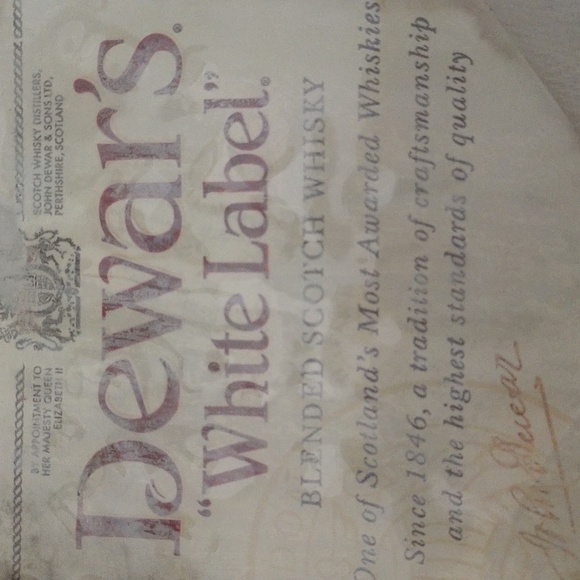 Old Dewar's whiskey bottle holder - Picture 2 of 4